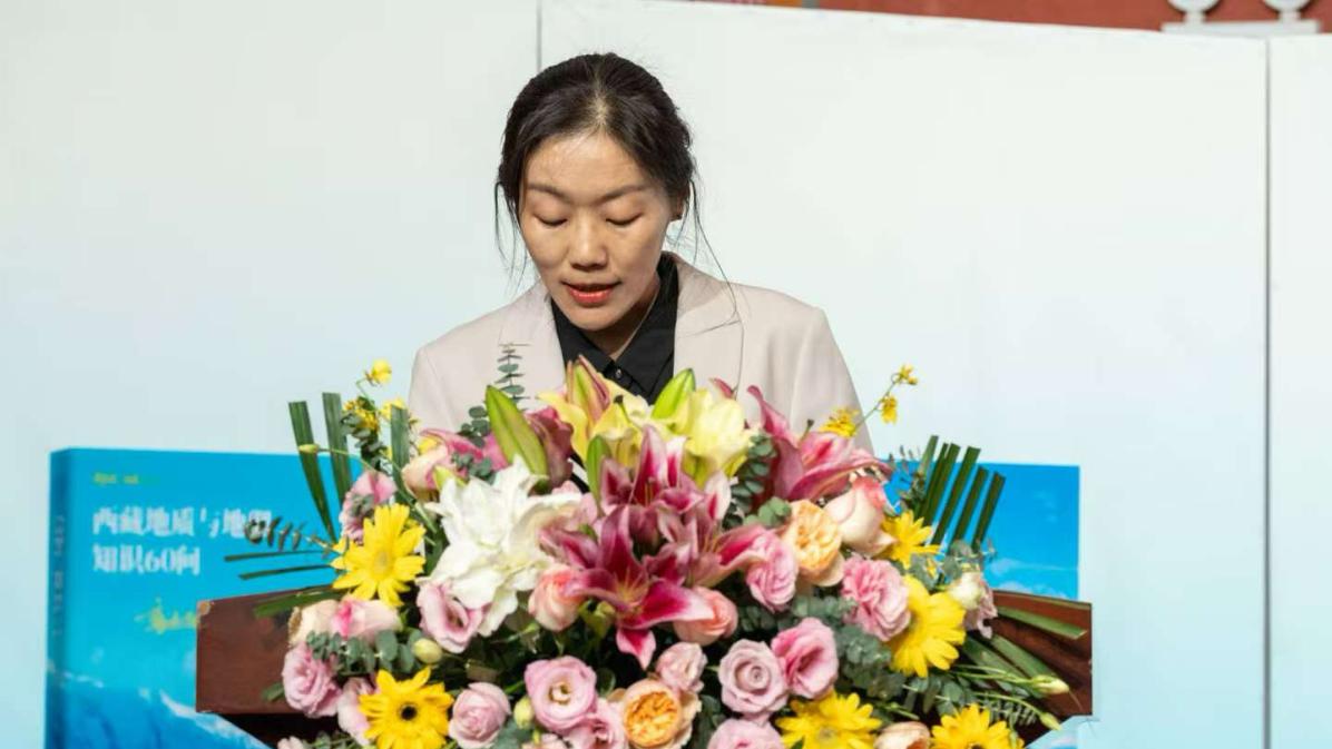 西藏人民出版社与新东方智慧教育签署战略合作协议 推动西藏出版事业高质量发展 西藏人民出版社与新东方智慧教育签署战略合作协议 推动西藏出版事业高质量发展