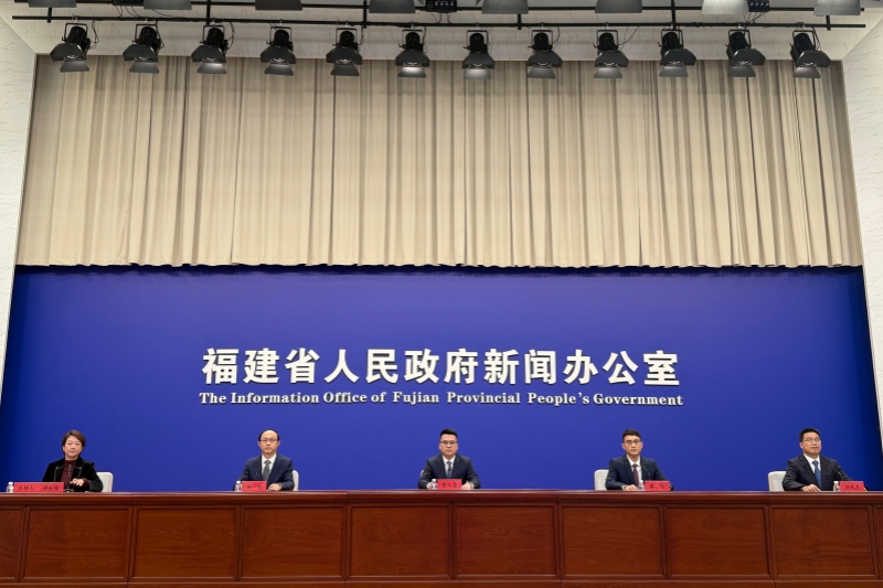 福建数字经济“十四五”期间年均增长超12%_fororder_微信图片_20251104150539_229_37_副本