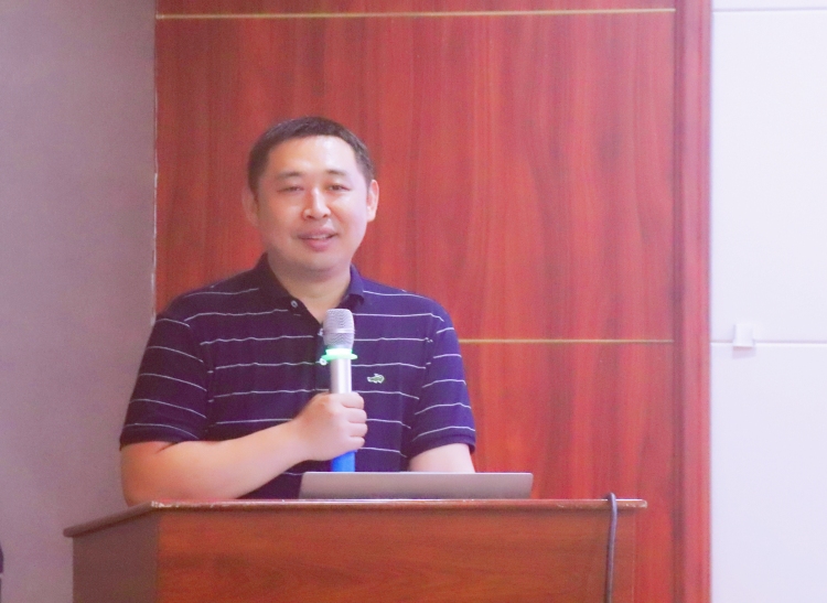 吉安职业技术学院举行电子电路现场工程师满坤班阶段表彰暨拜师仪式