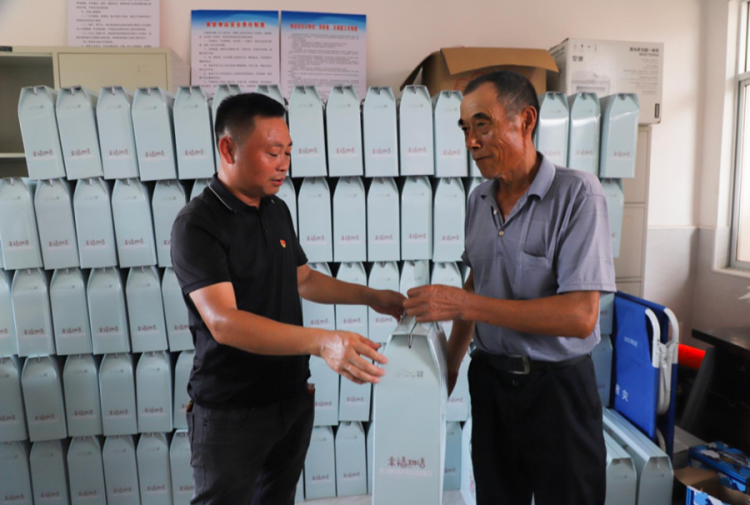 220位老人共赴孝心宴!江西湖口这个村的“团圆饭”暖了秋日时光_fororder_图片8