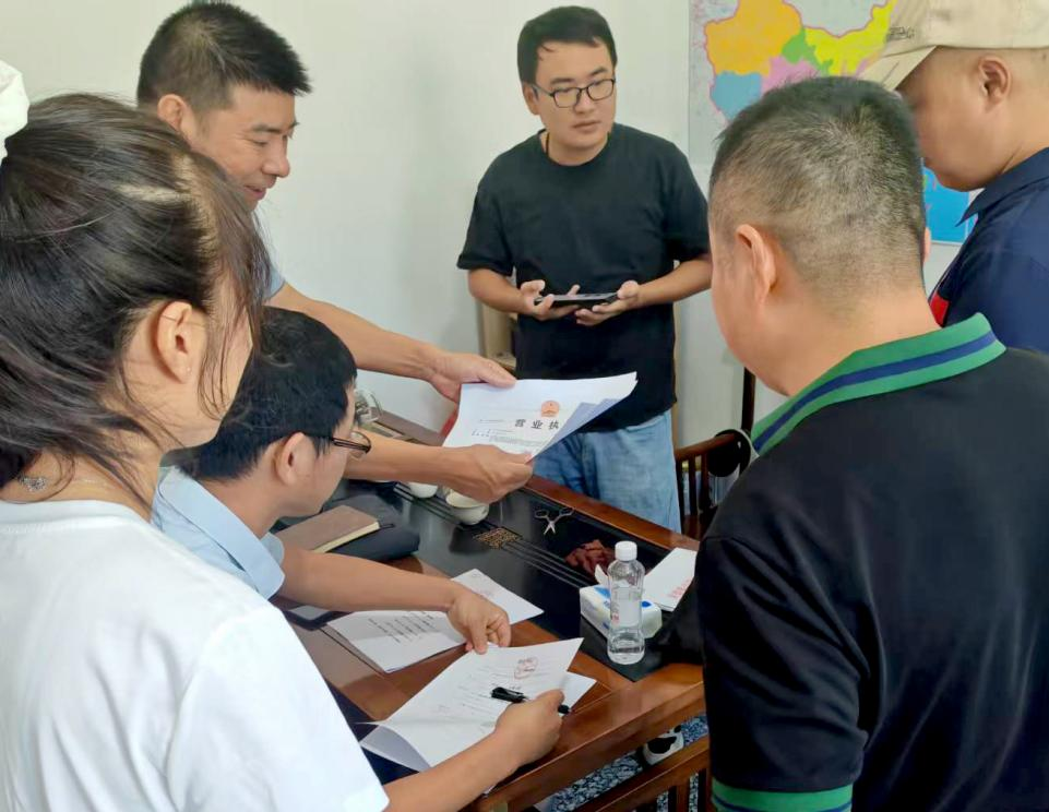 江西乐平:精准统计 服务营商_fororder_图片3