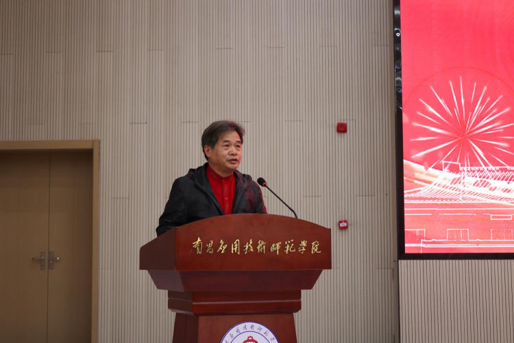 江西省第十二届大学生书法巡回展(赣北)在南昌应用技术师范学院举行_fororder_图片5