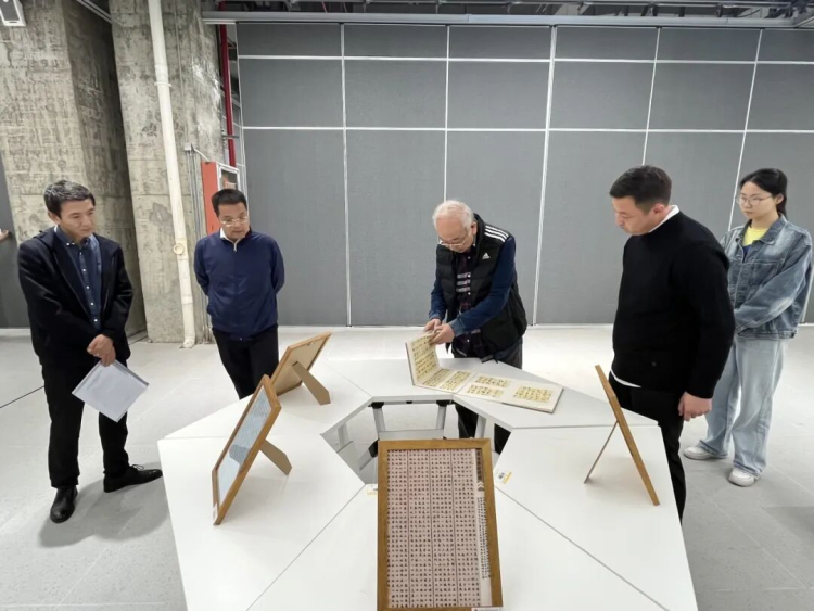 江西省第十二届大学生书法巡回展(赣北)在南昌应用技术师范学院举行_fororder_图片3