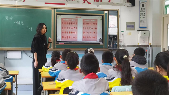 沈阳市大东区教育局深入大东路第三小学开展教学视导工作_fororder_教育大东三小1