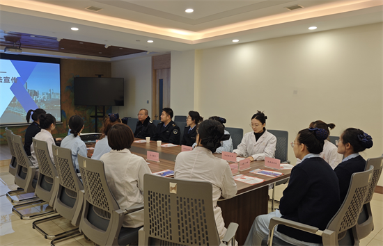 沈阳市皇姑区卫健局开展普法宣传活动_fororder_马静普法1