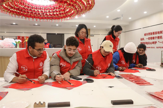 沈阳大东区举办2025年国际志愿者日活动_fororder_常志愿者日1