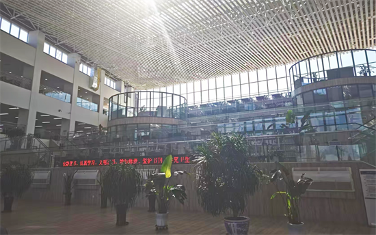 营口市人大常委会服务代表创新举措:市级以上人大代表可便捷使用高校图书馆资源_fororder_营口人大