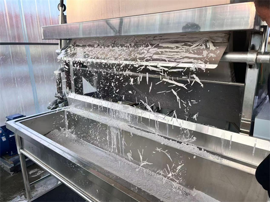 地瓜打粉生产热 激活乡村新动能_fororder_普兰店粉条2