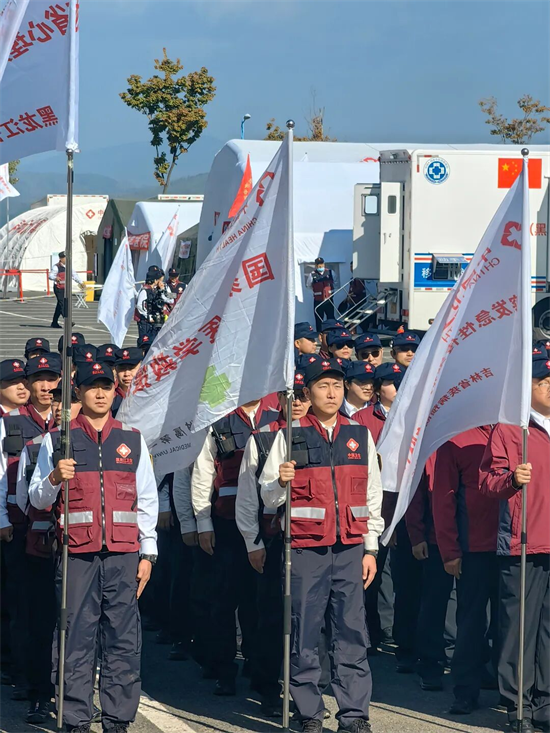 72小时不间断实战淬炼 中国医大一院辽宁国家紧急医学救援队完成东北三省跨区域联合演练_fororder_马静一大1