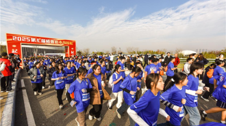 “小短腿”也能轻松跑完10公里 这所学校在奔跑中诠释育人理念