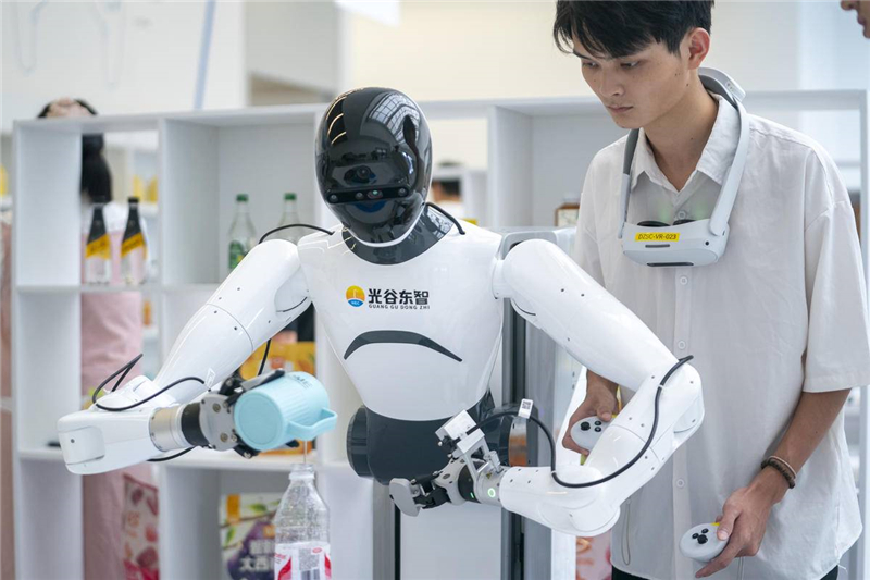 湖北六大未来产业全面起势_fororder_18ea6ed8-7db0-4e67-b82c-4aeb26038014