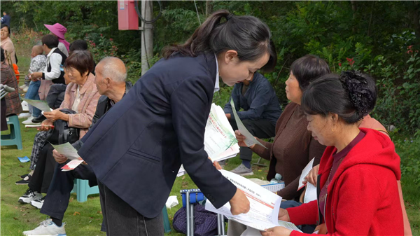 湖北巴东县司法局:“法治+文艺”奏响乡村普法新乐章_fororder_图片85