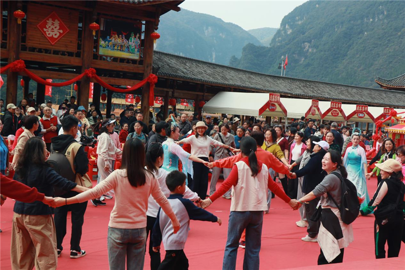 湖北清江画廊“花家囍宴”成爆款文旅盛宴_fororder_图片94