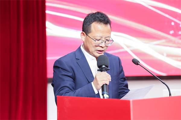 服务“数字湖北” 武汉商学院人工智能与大数据学院揭牌_fororder_图片5