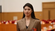 全國人大代表張雨霏：“蘇超”帶動文旅 提振消費_fororder_006TJIxpgy1iaw3uxi6mqj30j60csgpg