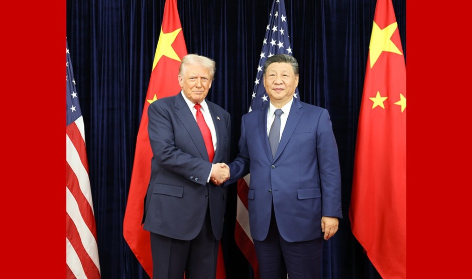 习近平同美国总统特朗普在釜山举行会晤_fororder_1761808912487_9