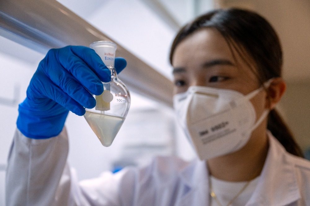 重庆潼南:应季柠檬加工开启“加速键”