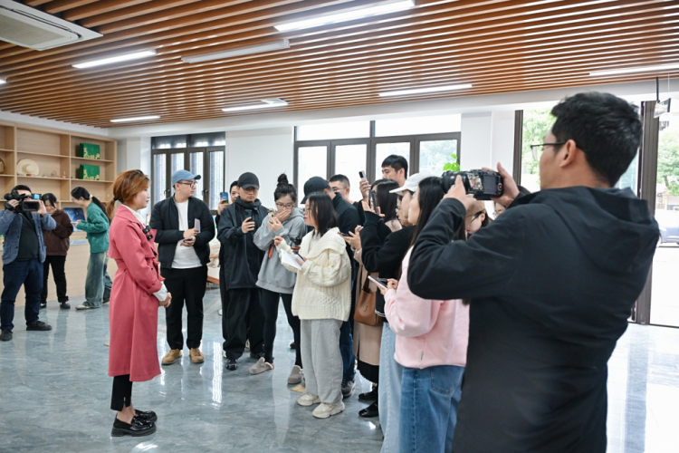 青春红岩|重庆潼南:传承“马掌铁”精神 汇聚基层治理红色动能_fororder_mmexport1762158621848