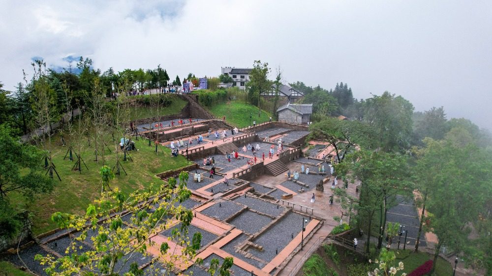 重庆云阳:千年磐石城遗址公园开门迎客