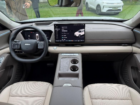 家族新成员 静态体验中型都市SUV全新哈弗H6L 位置:资讯_fororder_【11】家族新成员 静态体验中型都市SUV全新哈弗H6L353