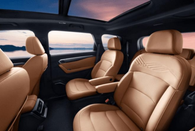 全新设计 三种座椅布局 吉利发布第三代豪越L  位置:资讯_fororder_【7】全新设计 三种座椅布局 吉利发布第三代豪越L794