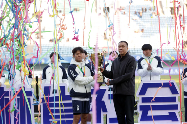 延吉市队以三球完胜登顶吉林省社会足球联赛总决赛_fororder_吉林三球1