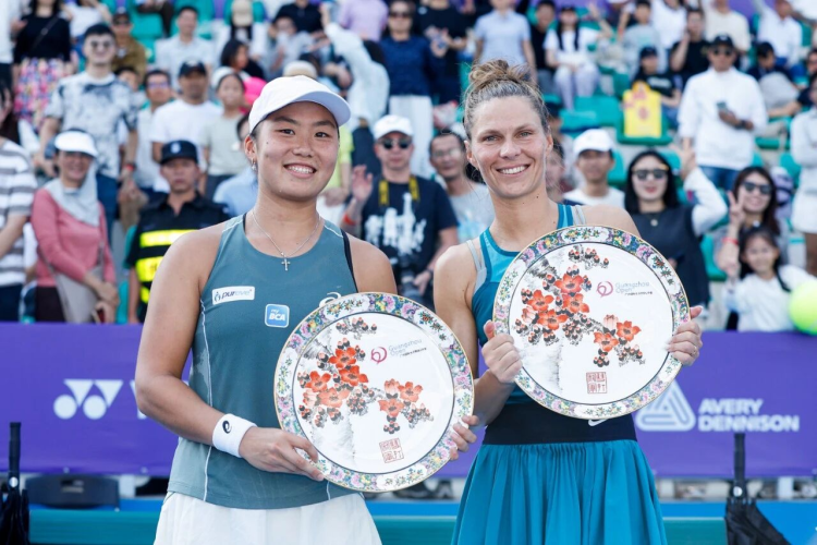 2025年广网圆满落幕,李吉妮、曾丽美/皮特尔分获单、双打冠军_fororder_图片2