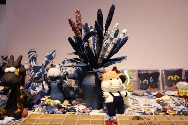 凯里“绣娘”的幸福密码:守着家、绣着花,钱包鼓鼓乐开花!_fororder_1