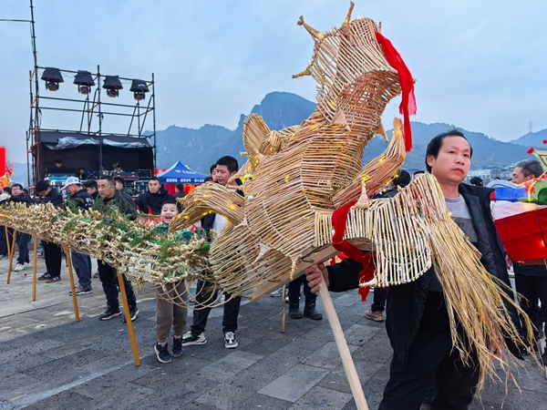 贵州施秉:2026年“百龙闹春”系列活动启幕_fororder_IMG_20260225_184516