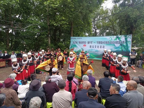 六盘水市钟山区:“青春动能+银发智慧”社区治理双轮驱动_fororder_11