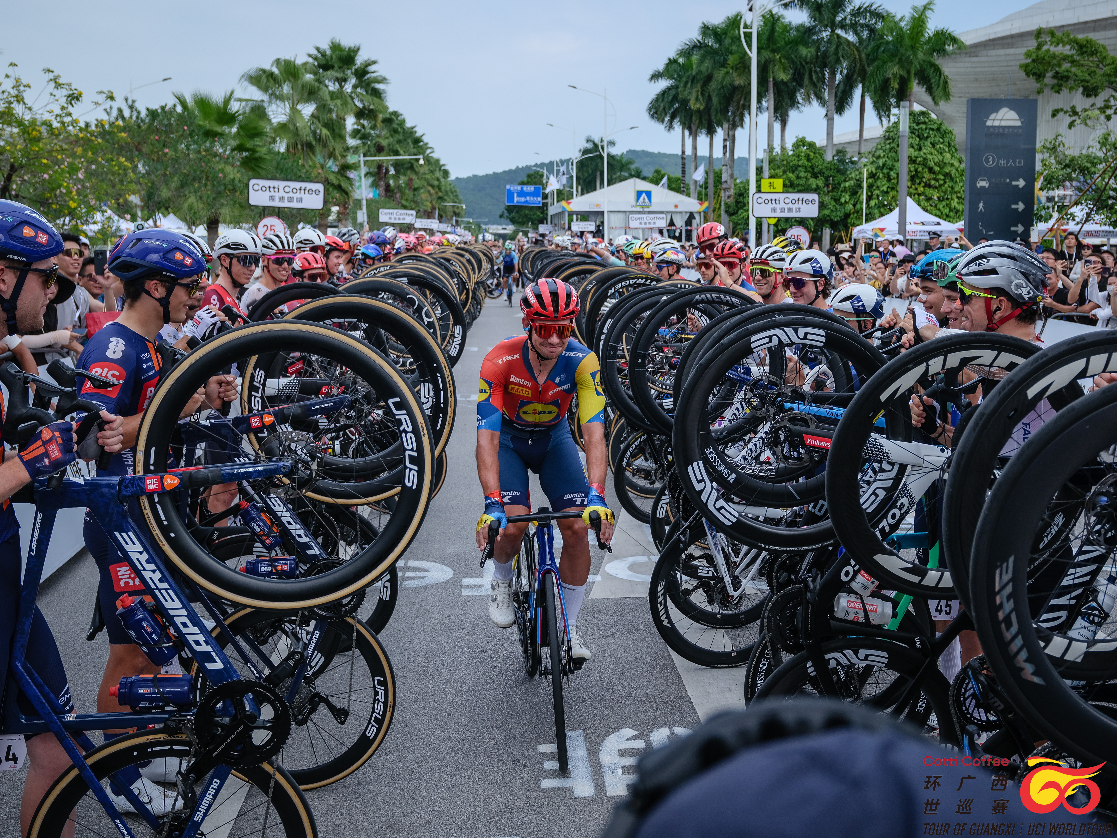 2025环广西世巡赛在南宁收官 保罗·达博问鼎总冠军_fororder_67462823