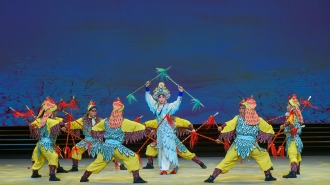 首届全国戏曲新人新作展演在广西南宁闭幕