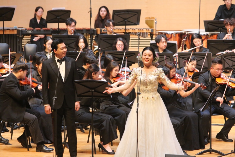 中越共创交响乐 奏响友谊长青乐章