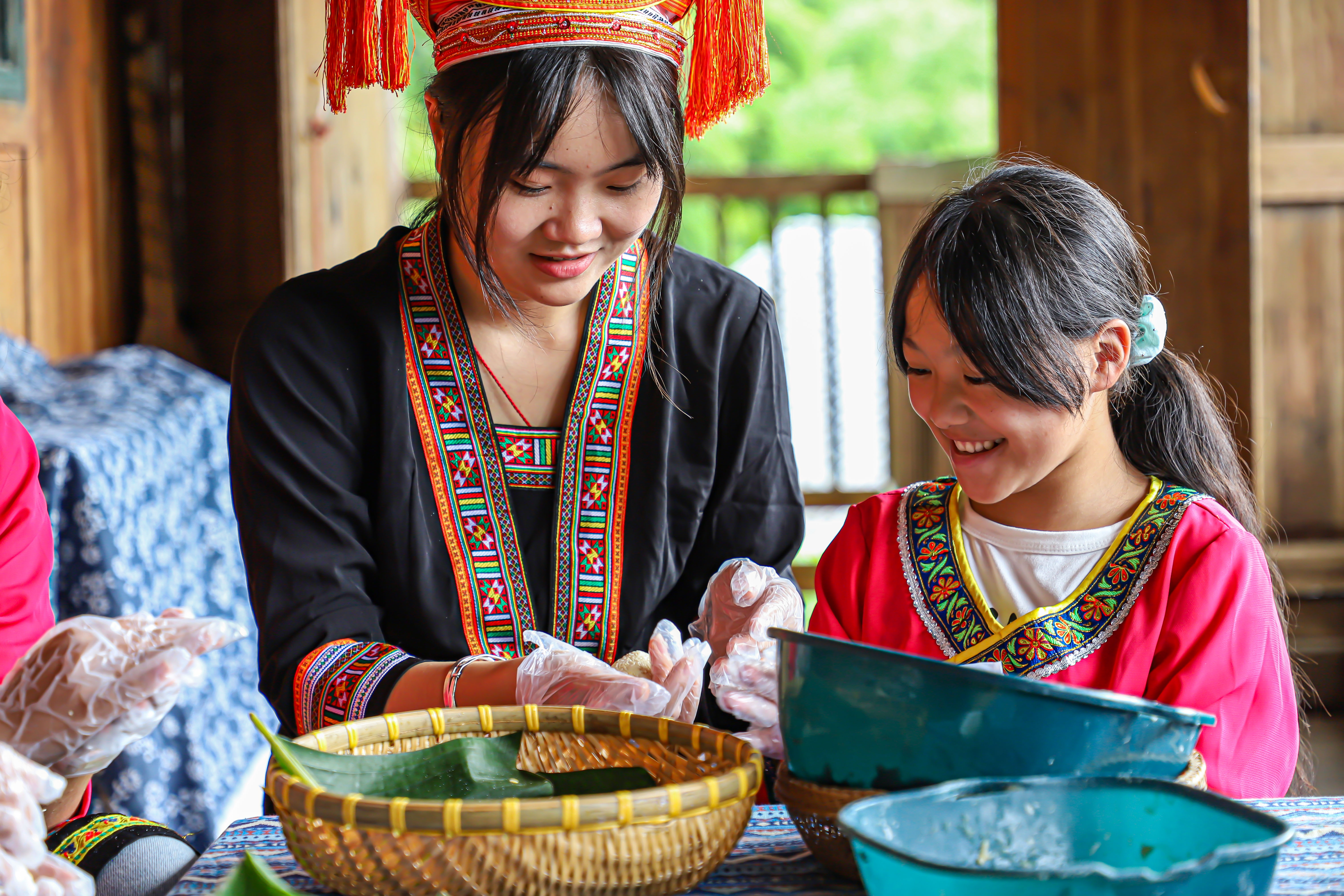 桂林灵川:兰田瑶族乡多彩民俗迎中秋_fororder_2