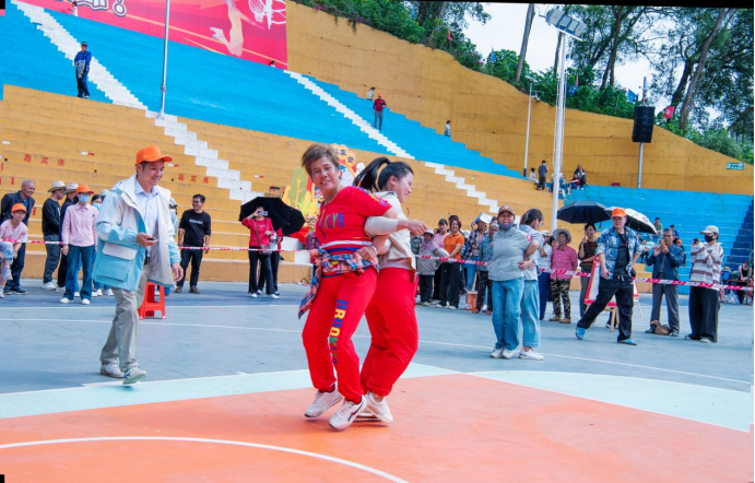 广西上林县举行庆祝中国农民丰收节系列活动_fororder_2025年上林县农民丰收节激情启幕661