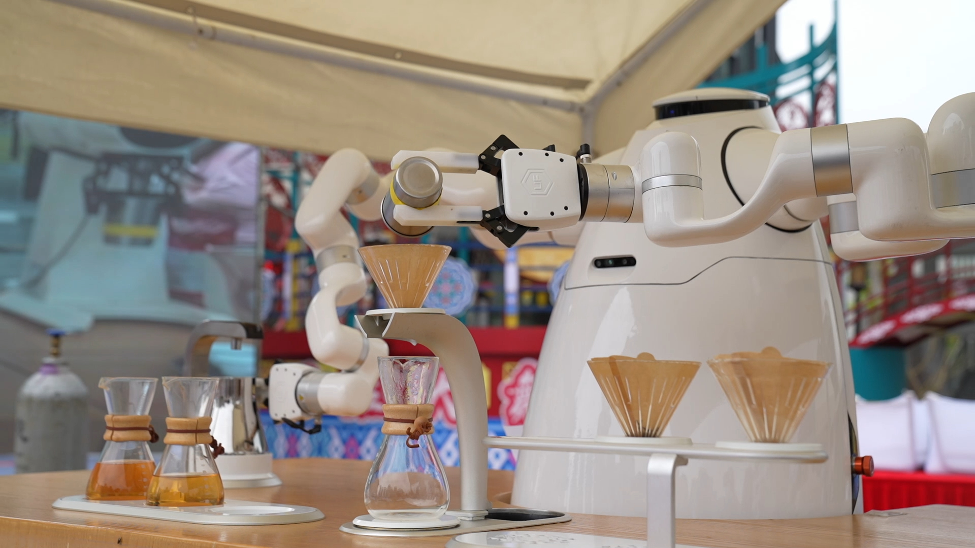 广西兴业县举办茶文化主题系列活动吸引游客_fororder_微信图片_20250430110143