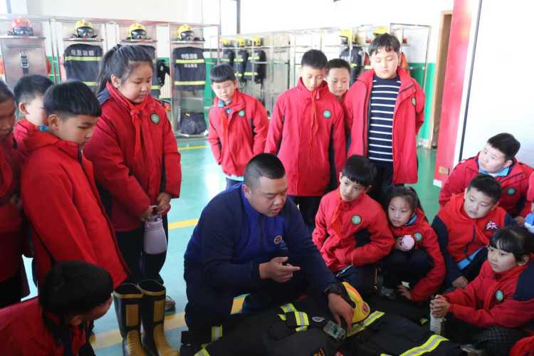 河北蠡县:消防实践赋能成长 安全意识深植童心_fororder_0006