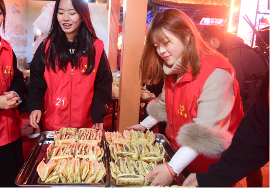 300人同吃河间驴肉火烧 促文旅繁荣_fororder_300人同吃河间驴肉火烧 促文旅繁荣92
