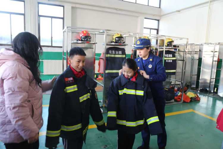 河北蠡县:消防实践赋能成长 安全意识深植童心_fororder_0005