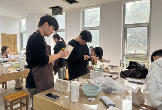 河北曲阳:探寻千年窑火 续写瓷艺新篇_fororder_河北曲阳:探寻千年窑火 续写瓷艺新篇584