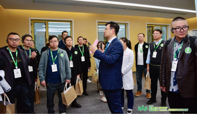 2025年社会办医百强医院卓越管理院长论坛在西安高新医院成功举办_fororder_图片4