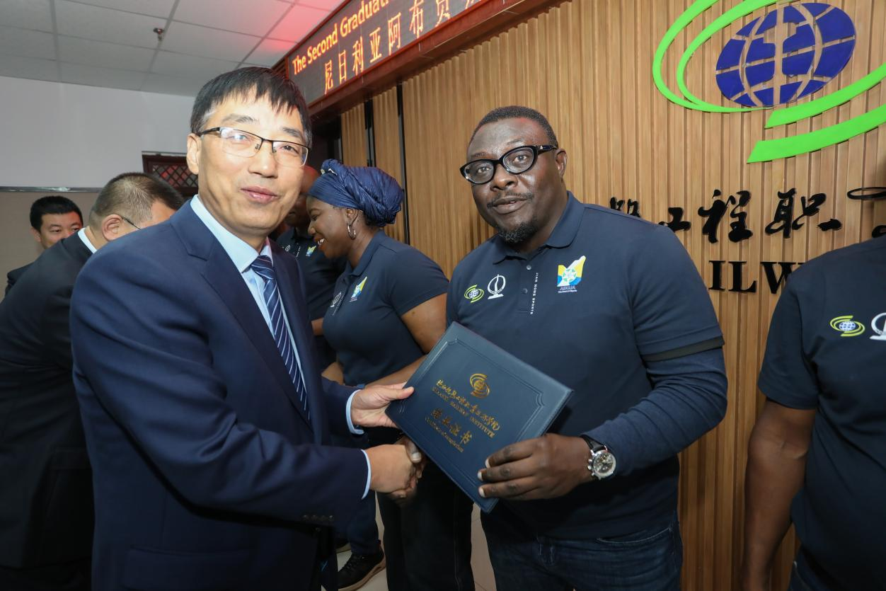 【外眼看陕西】从渭南出发:阿布贾青年与中国轨道的双向奔赴_fororder_图片1