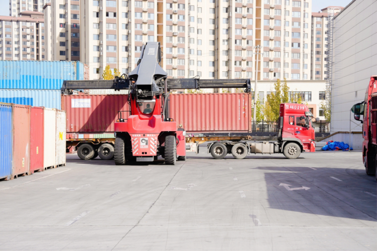 外籍专家眼中的开放西安:货通欧亚 心连丝路_fororder_图片22png