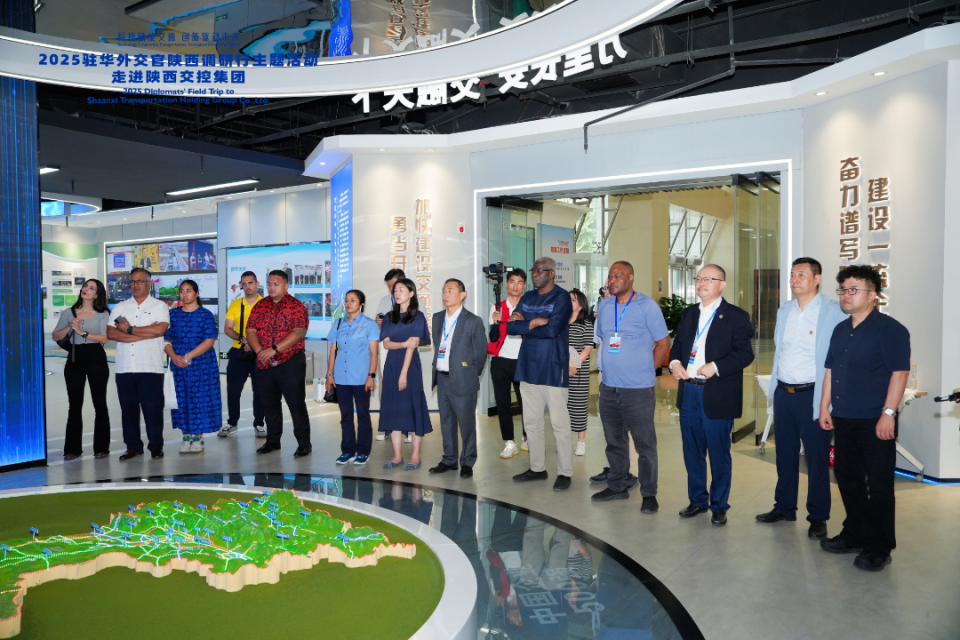 从秦岭隧道到全球路网 陕西智慧交通向世界交出“开放答卷”_fororder_501