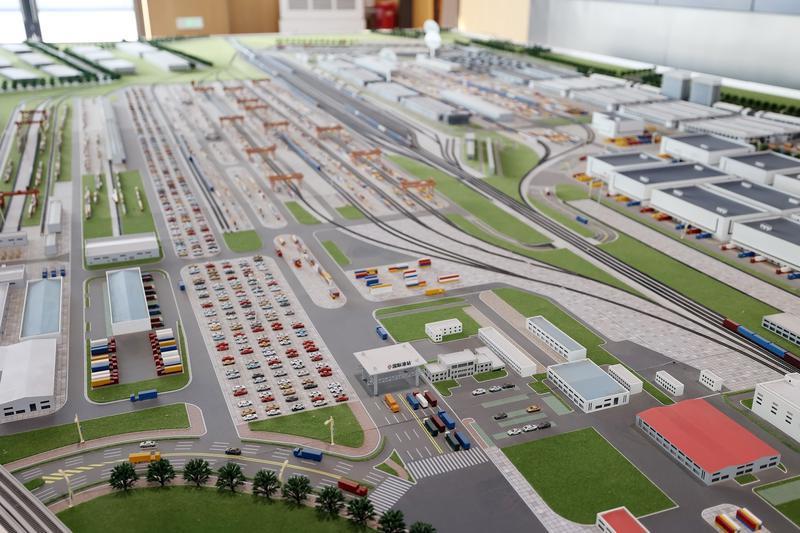 古都西安驭“新”前行