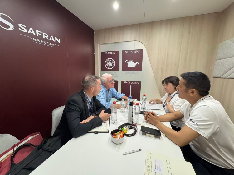 逐梦国际航空赛道 宝钛股份亮相2026年范堡罗国际航空航天展_fororder_图片2