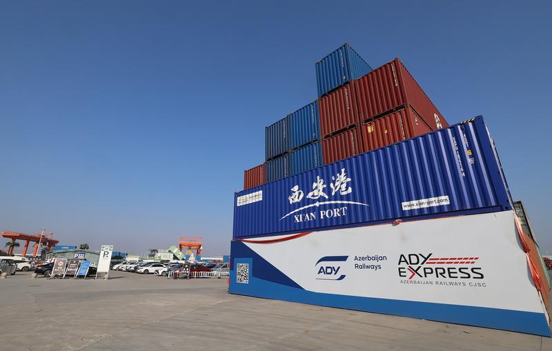 古都西安驭“新”前行