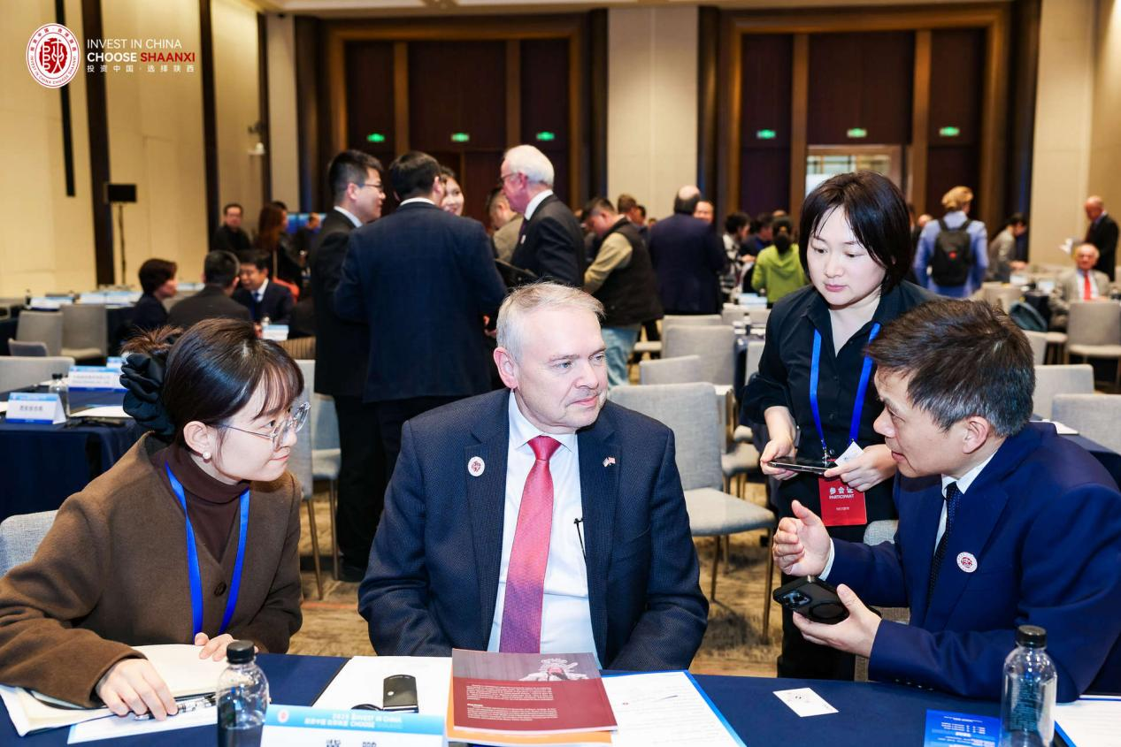 “投资中国·选择陕西” 百余家跨国企业齐聚共启陕西合作新篇_fororder_图片3