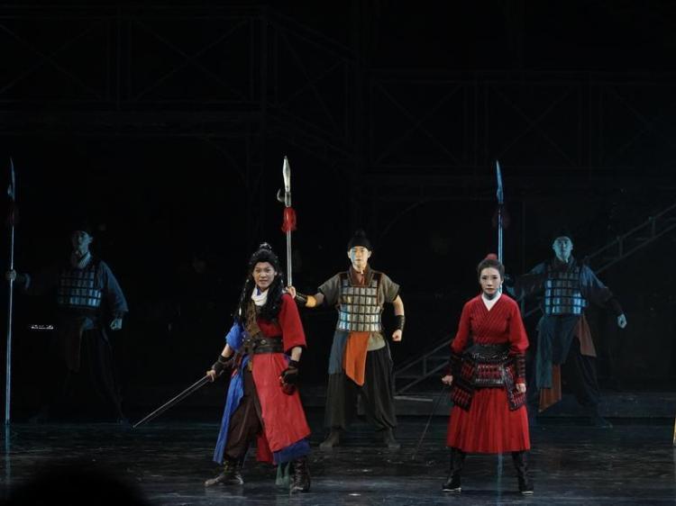 国风雅韵进校园 西安歌舞剧院原创音乐剧《花木兰》唱响家国情怀_fororder_微信图片_20260123093401_1054_356