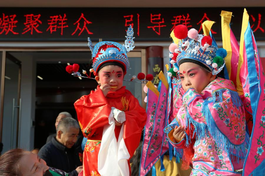 陕西渭南:暖阳伴鼓韵 电力守欢歌_fororder_图片1